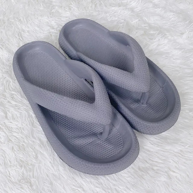 MATTIAS - Unisex Soft Sole Flip Flops: Sommar Strand Halkfria Moln Tofflor med Tjock Plattform och Clip Toe