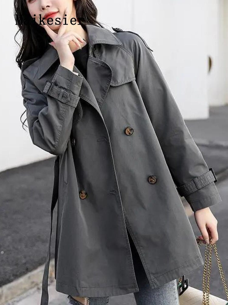 KLARA - Elegant trenchcoat med bälte för smal midja