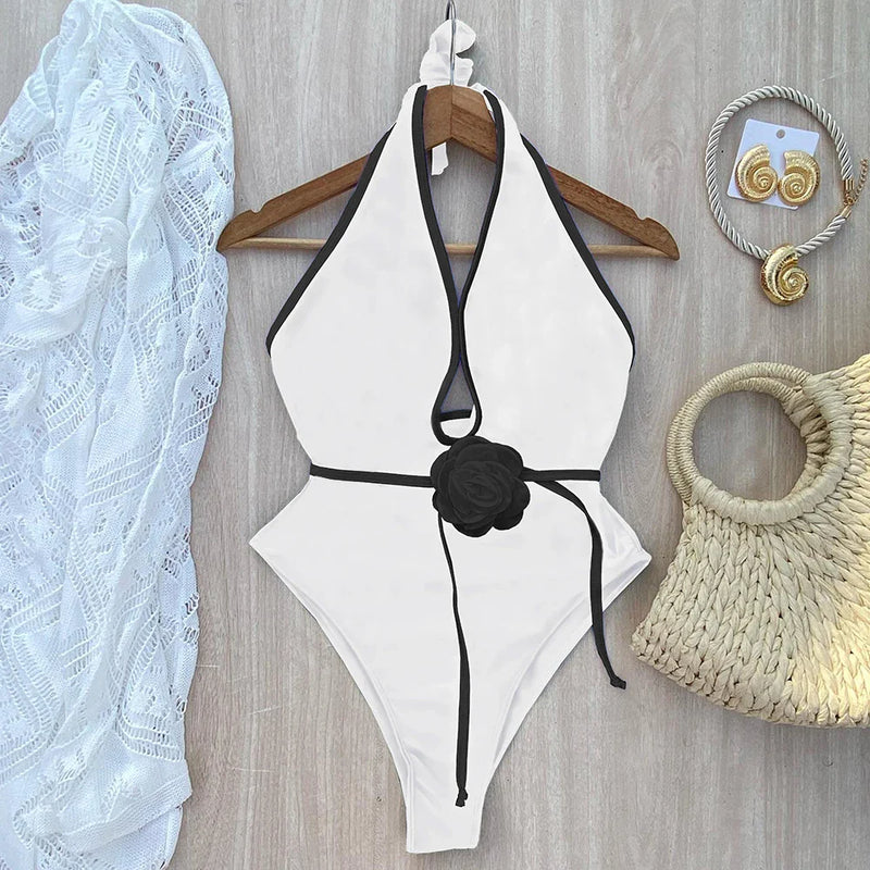 TAYLOR - Blommig Halterneck Monokini Baddräkt