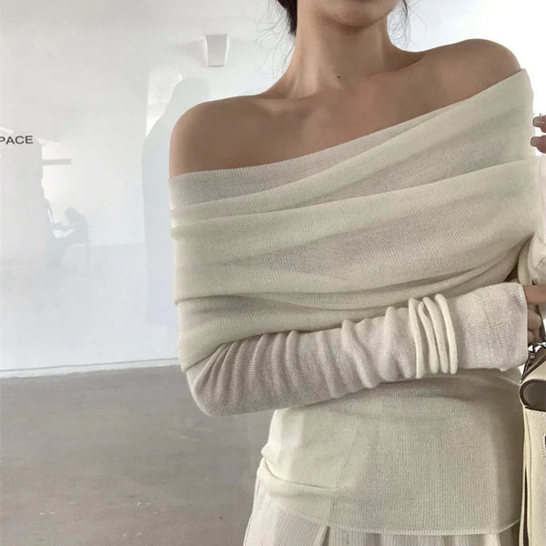 ARIA - Elegant Off-Shoulder Stickad Tröja