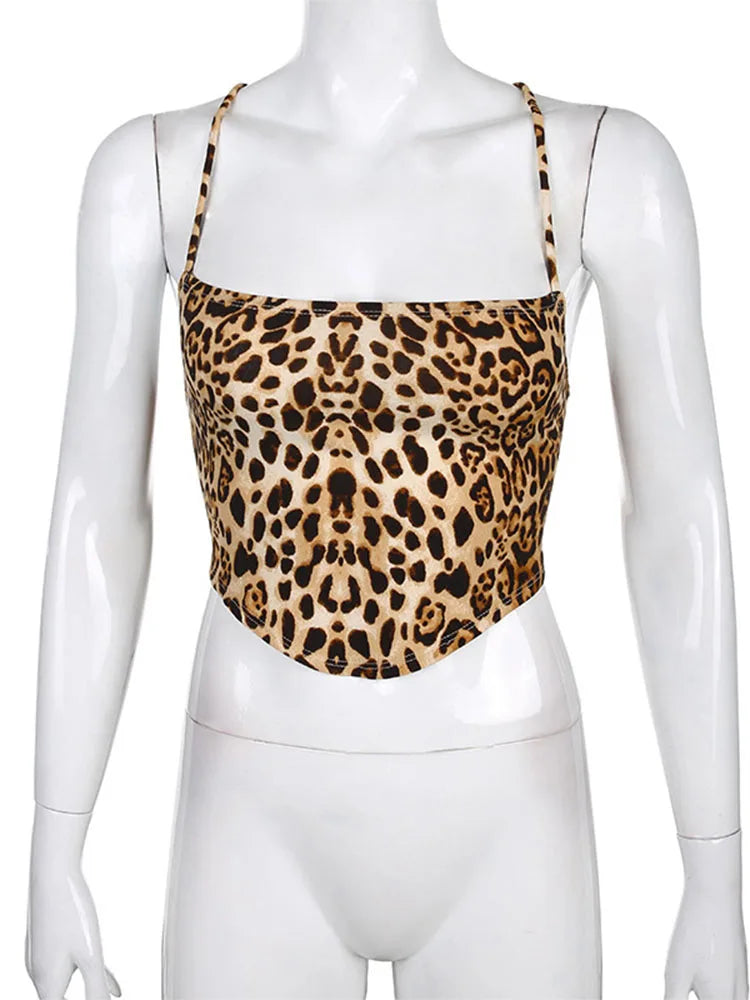 ASHLEY - Rygglös Crop Top med Leopardmönster