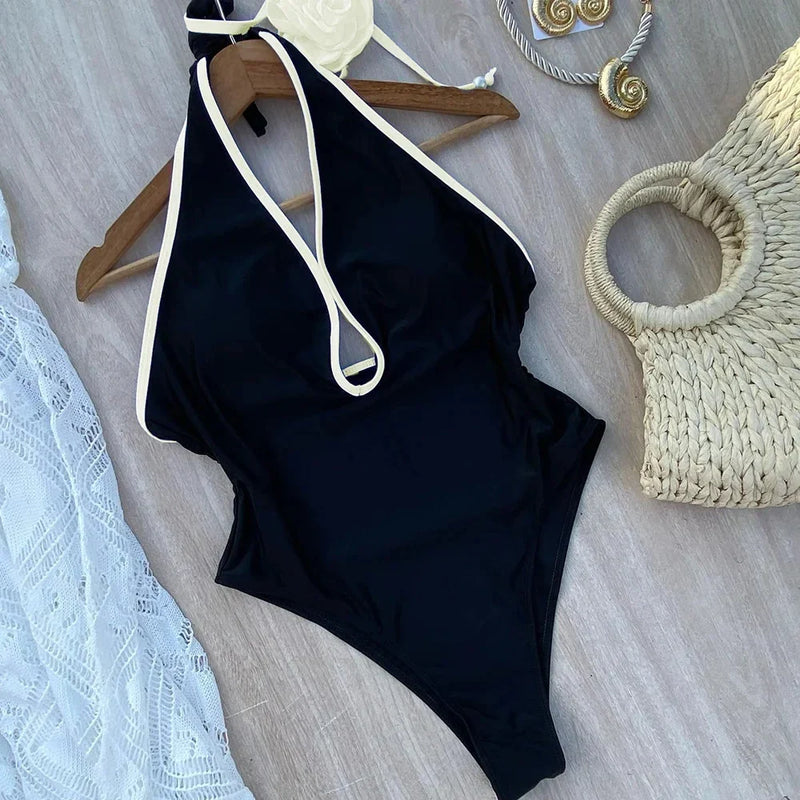 TAYLOR - Blommig Halterneck Monokini Baddräkt