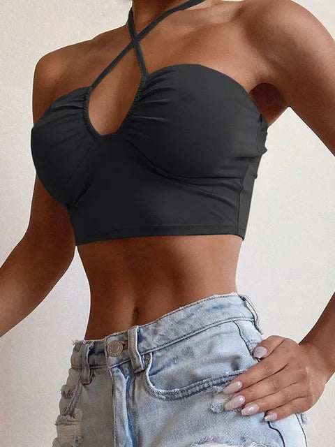 Vera - Dam Ryggfri Ärmelös Halter Crop Top med Rynkdetalj och Snörningsdesign